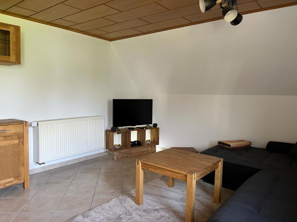 Schoene Wohnung In Ruhiger Laendlicher Lage Heidenheim  Luaran gambar