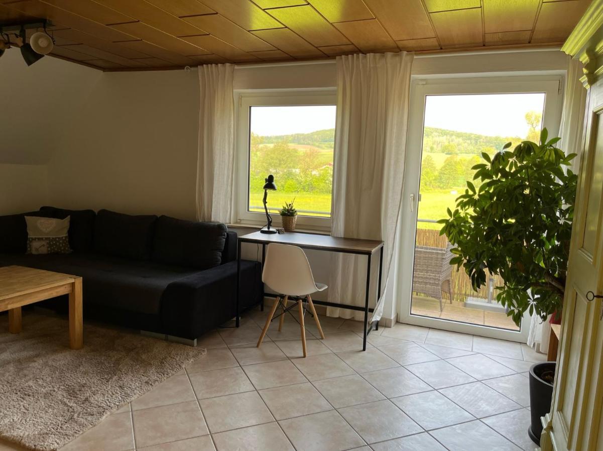 Schoene Wohnung In Ruhiger Laendlicher Lage Heidenheim  Luaran gambar