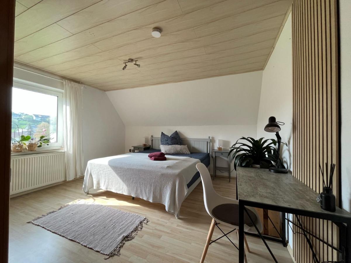 Schoene Wohnung In Ruhiger Laendlicher Lage Heidenheim  Luaran gambar