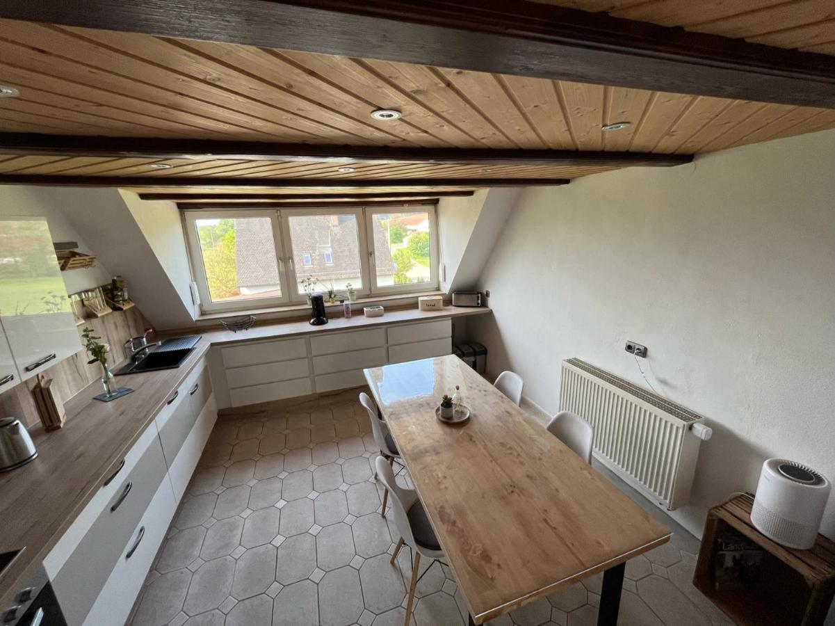 Schoene Wohnung In Ruhiger Laendlicher Lage Heidenheim  Luaran gambar